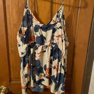 SHEIN curve floral tank top. Worn twice.